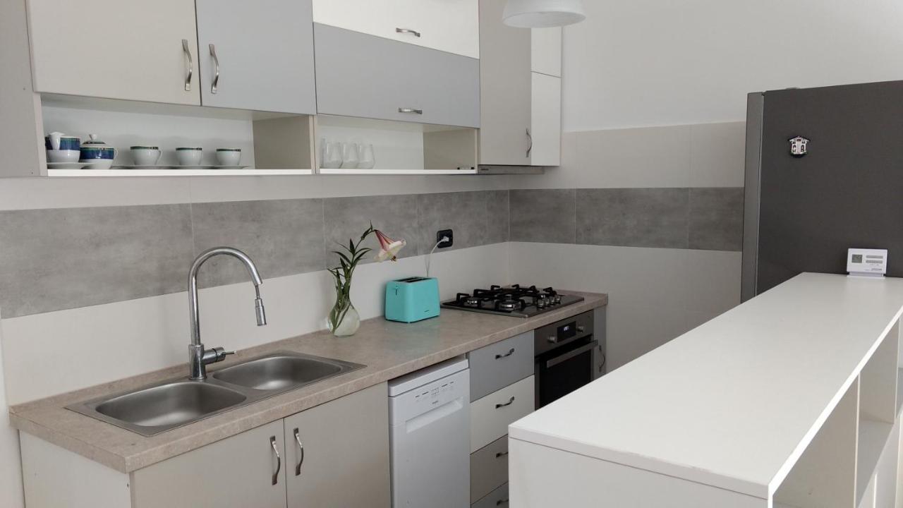 Casa Cu Tei Διαμέρισμα Κλουζ-Ναπόκα Εξωτερικό φωτογραφία